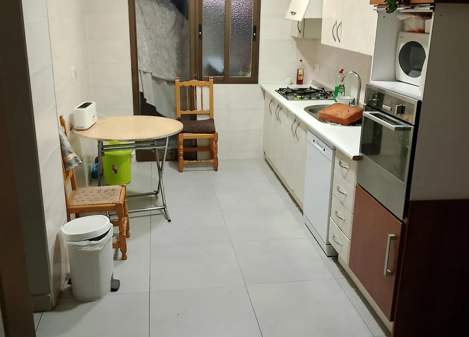 Homestay Habitacion Amplia Y Comoda Granada Spain