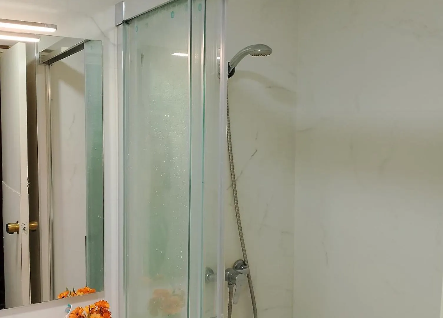 Homestay Habitacion Amplia Y Comoda Granada