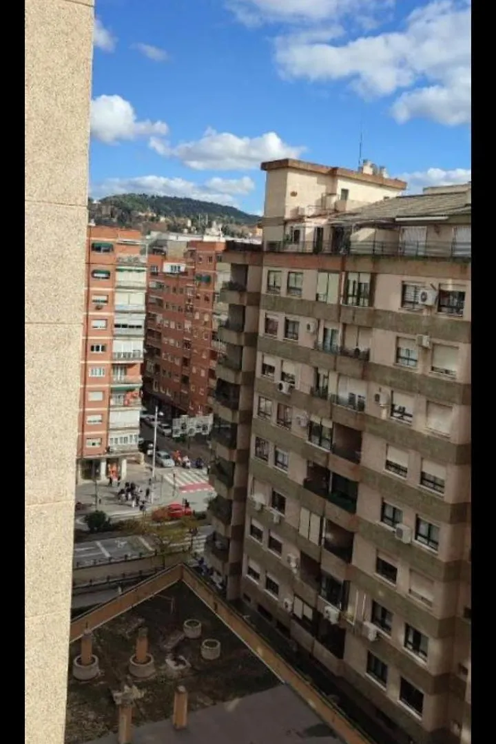 Habitacion Amplia Y Comoda Granada 0*,